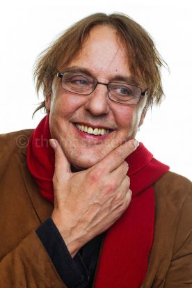 Beispielbild: Fotograf für Portrait und Mitarbeiterfotos im mobilen Studio