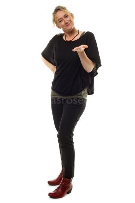 Beispielbild: Fotograf für Portrait und Mitarbeiterfotos im mobilen Studio